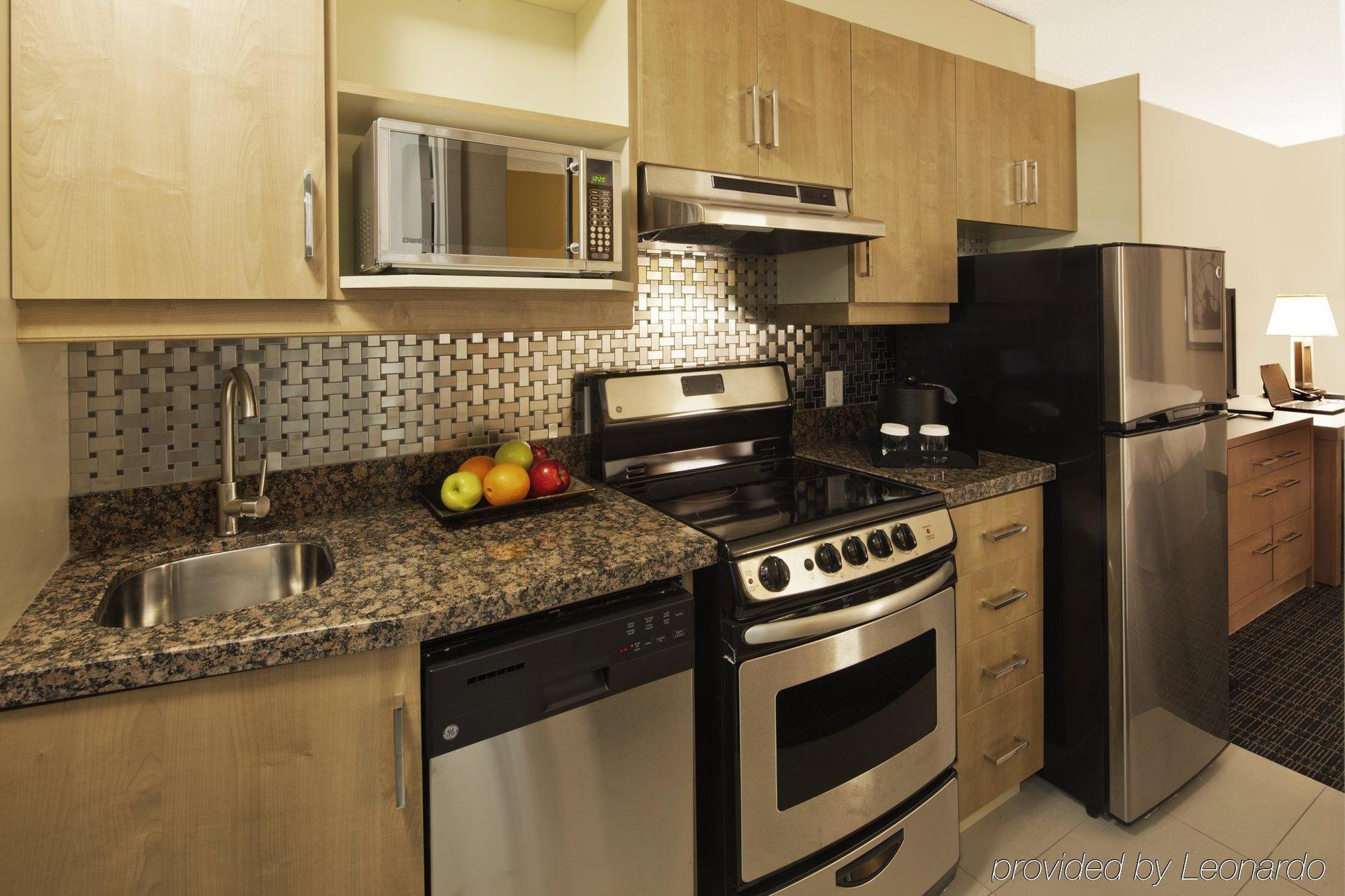 Motel Canadas Value
