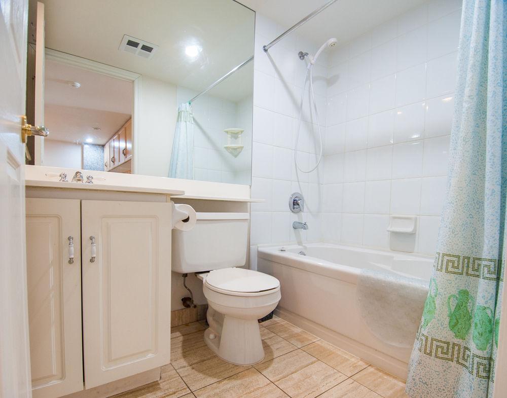 Luxury - Qwest Apartment