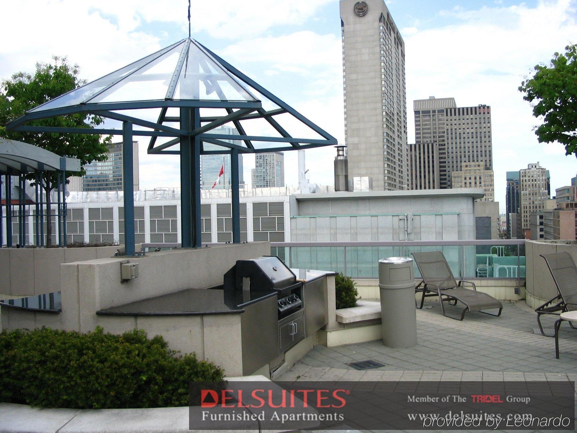 Luxury - Qwest Apartment