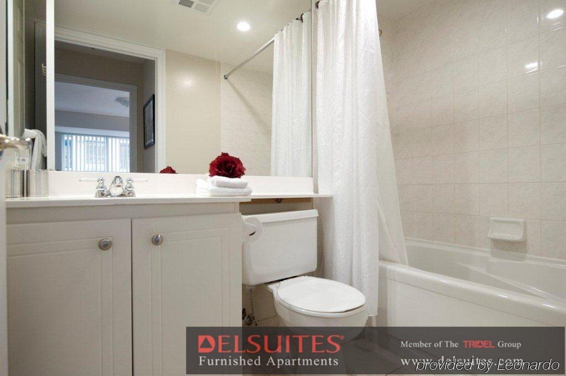 Luxury - Qwest *
