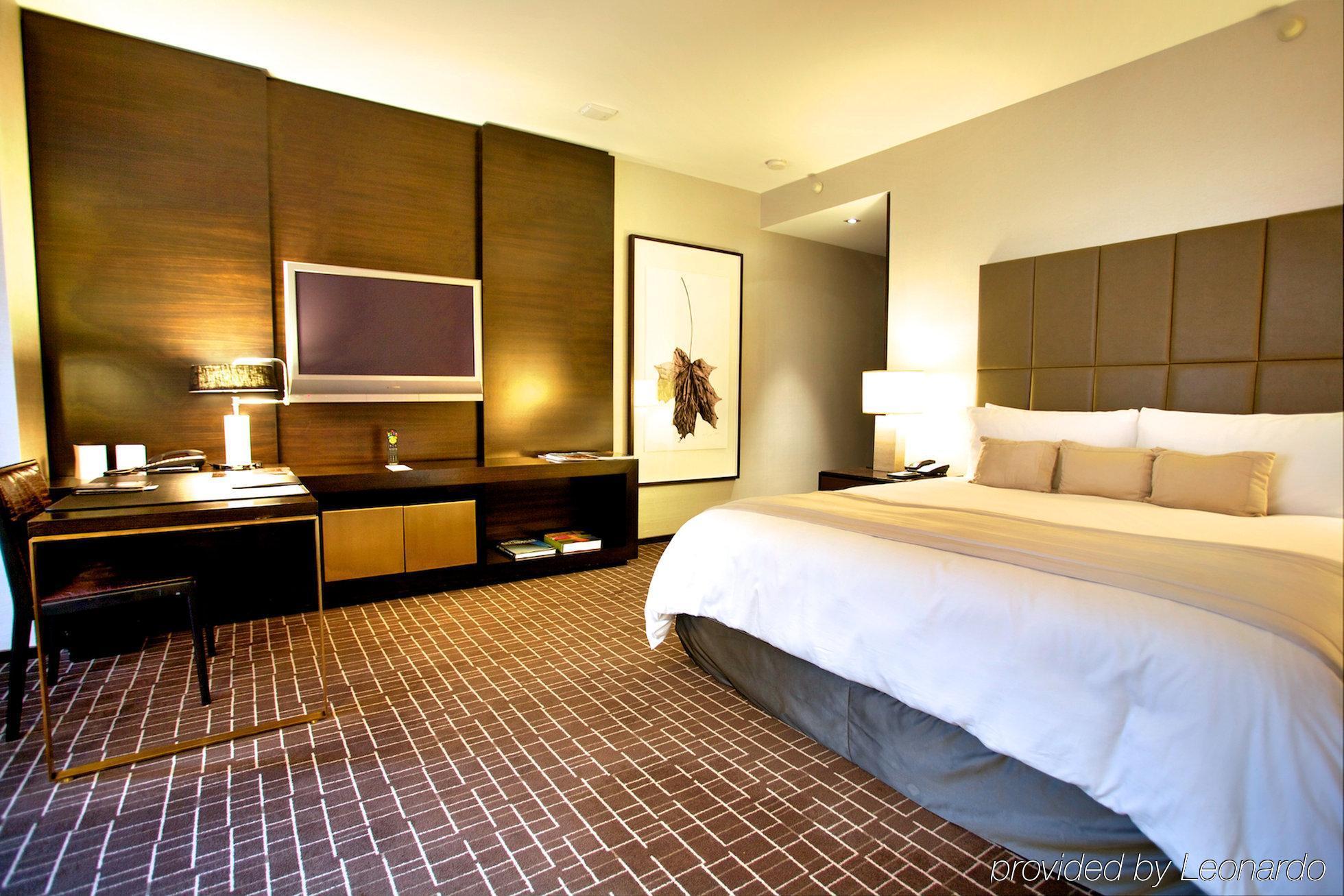 The Hazelton 5*