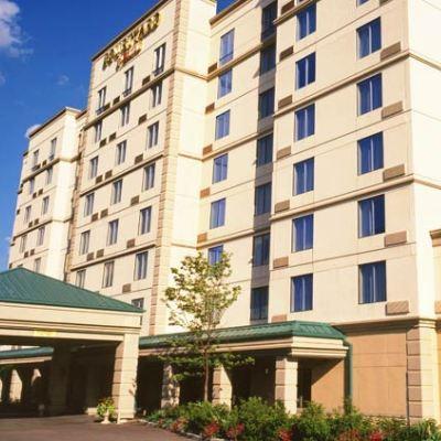 Courtyard By Marriott Airport Hotel 3*