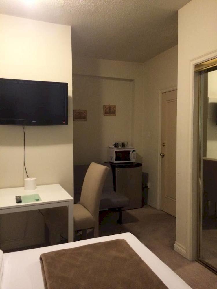 Adas Guest house 2*