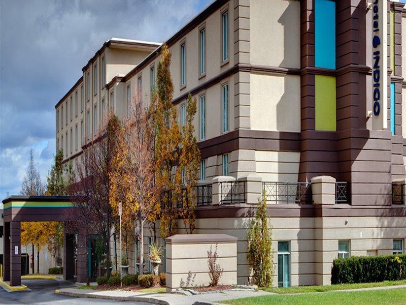 Hotel Western Premier Airport Carlingview 3*
