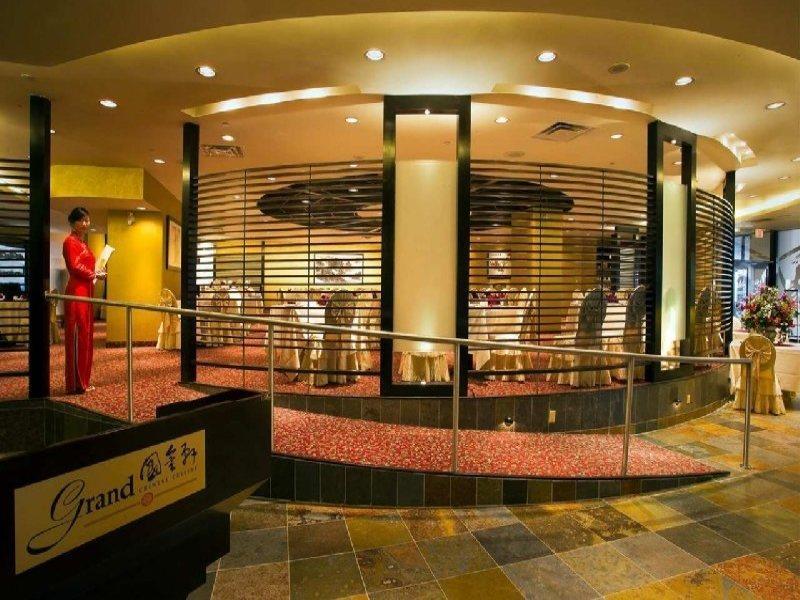 Hotel Delta By Marriott Airport & Conference Centre