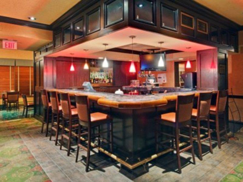 International Airport By Ihg Toronto