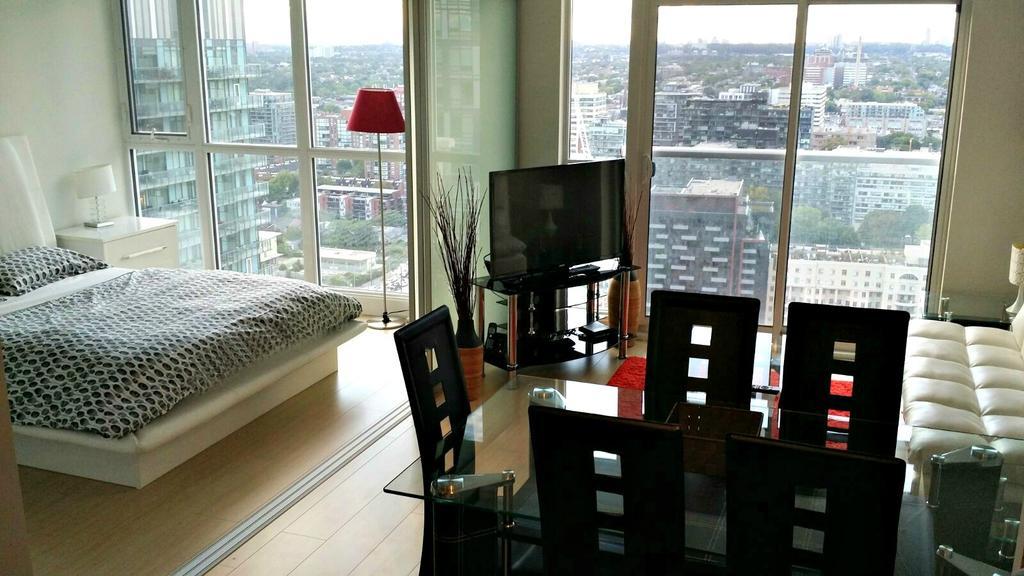 Apartment Pelicanstay In Entertainment District Toronto