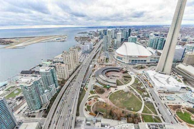 Jp - York St & Lakeshore 3*