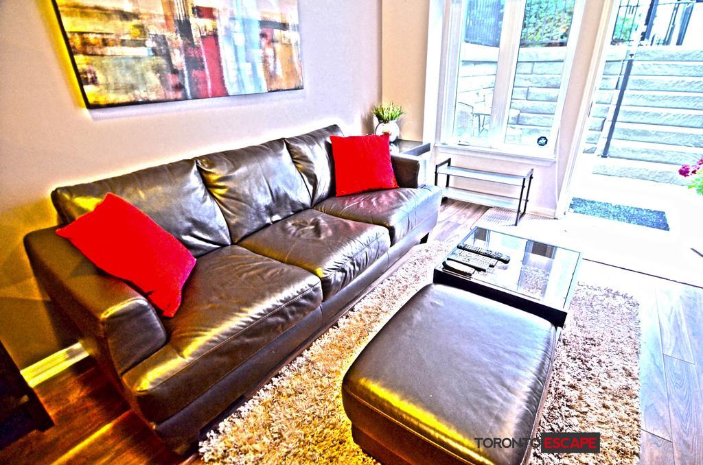 Escape - Lakeshore- 38 Dan Leckie Way Toronto