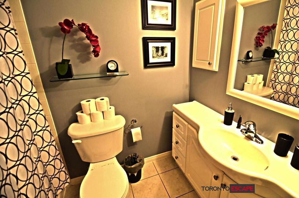 Escape - Lakeshore- 38 Dan Leckie Way Holiday home Toronto