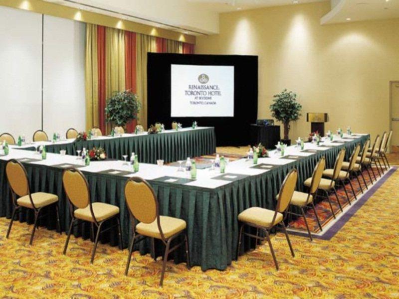 Marriott Centre Hotel 4*