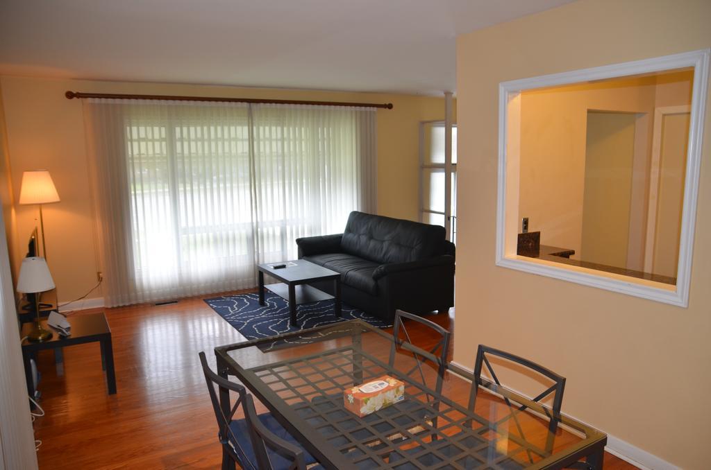 Holiday home Scarborough East Spacious House Toronto