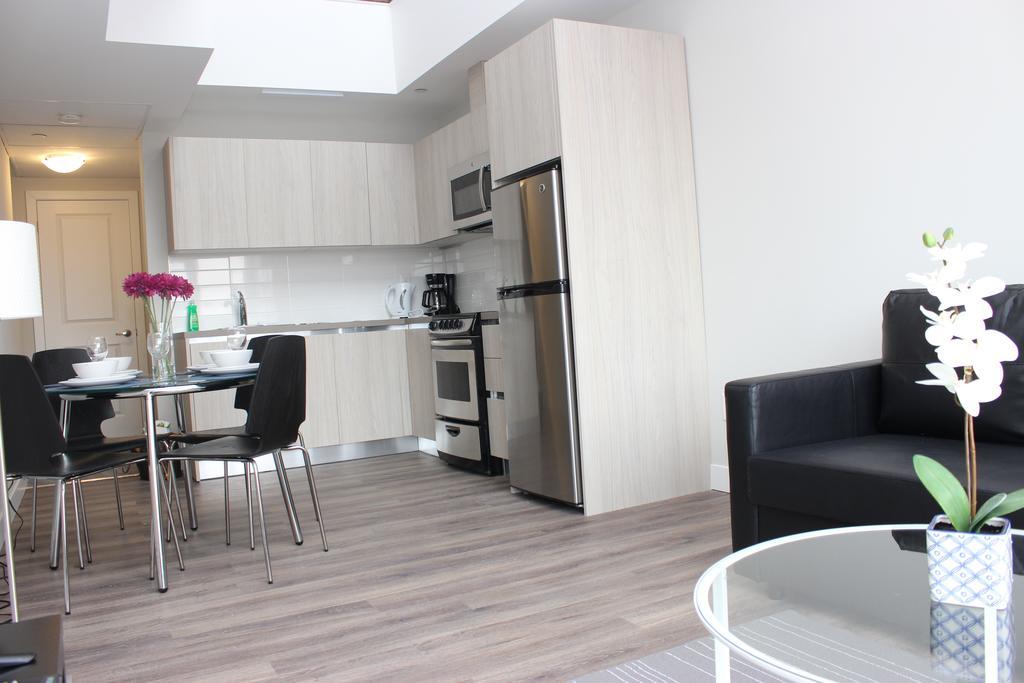 Atlas Suites- Furnished Apartments-College Street, Toronto *