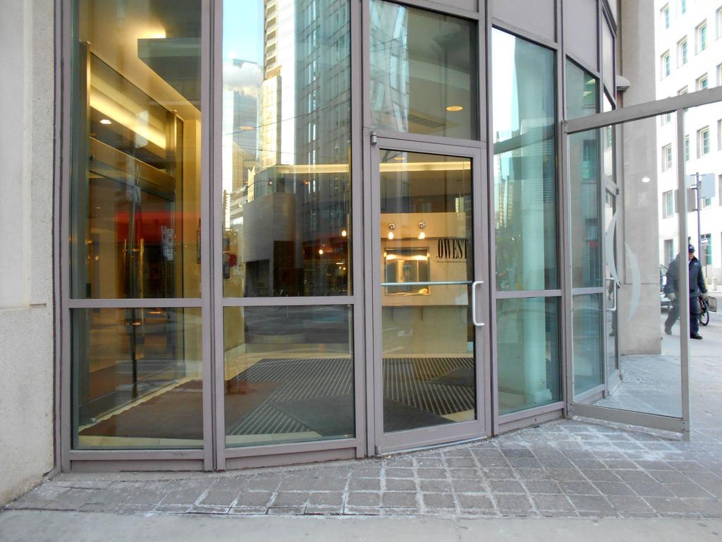 City Stay Condos - Downtown Toronto, Simcoe Street *