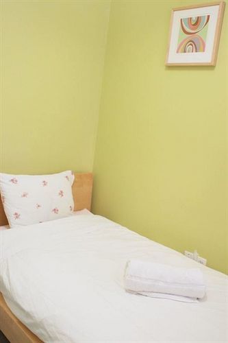 Kaisar Guest house