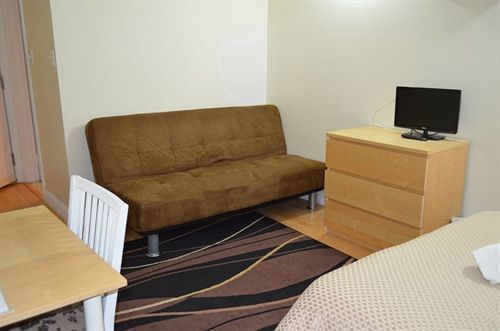 Guest house Kaisar 2*