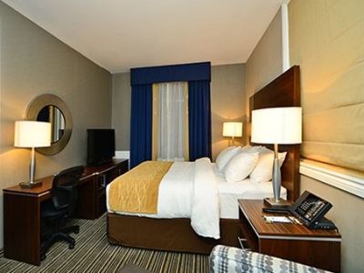 Comfort Centre 3* Toronto