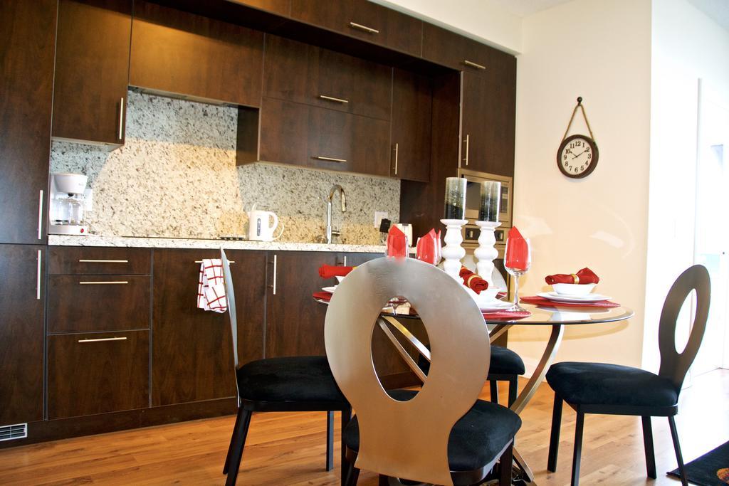 Apartment Royal Stays Furnished - North York *