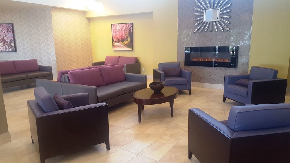 Hotel International Airport By Ihg