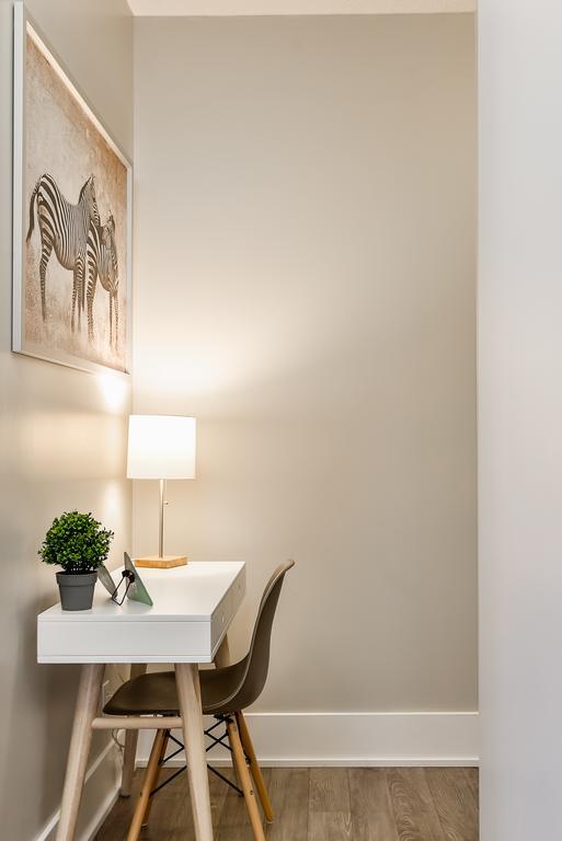 Breathtaking 3-bedroom In The Heart Of Downtown Apartment