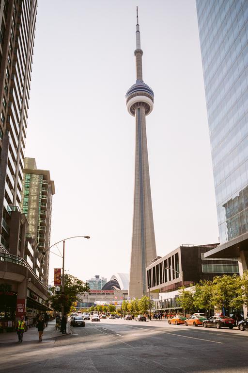 Breathtaking 3-bedroom In The Heart Of Downtown Apartment