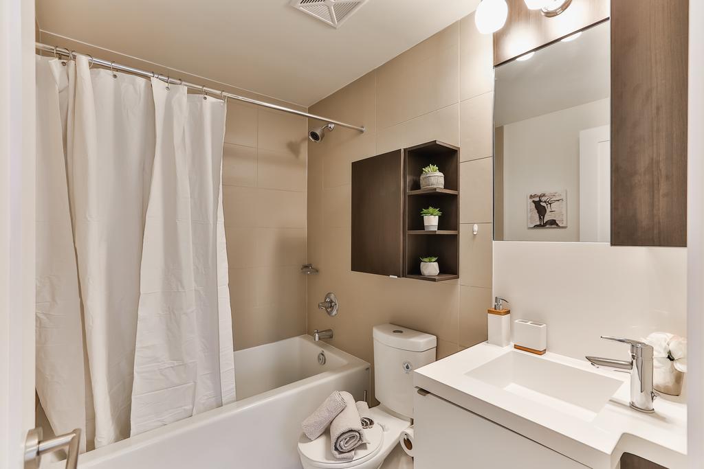 Breathtaking 3-bedroom In The Heart Of Downtown * Toronto