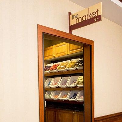 Hotel Courtyard By Marriott Airport 3*