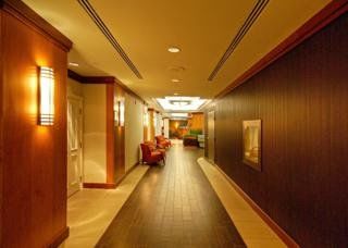 Indigo Airport Hotel 3*