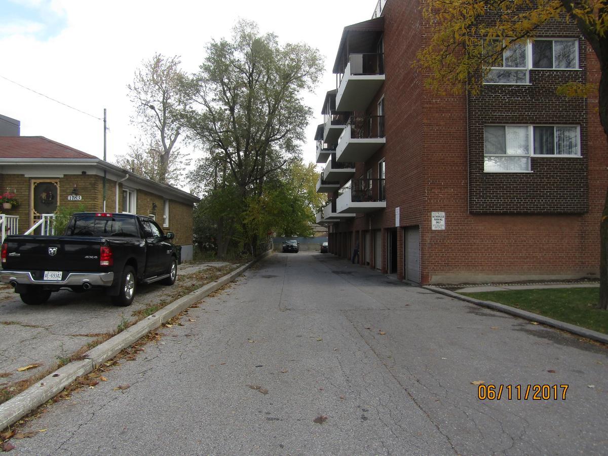 Apartment Furnished Living- Scarborough *