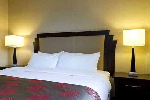 Hotel Hampton & By Hilton Downtown 3*