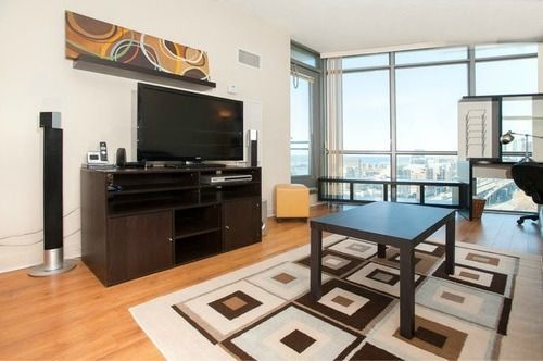 E.s.i Furnished At Harbourview Toronto
