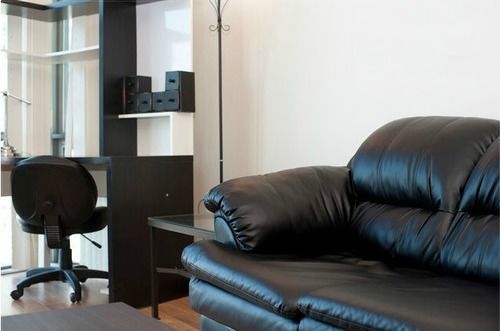 E.s.i Furnished At Harbourview *