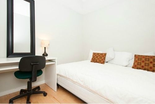 E.s.i Furnished At The Acc Apartment