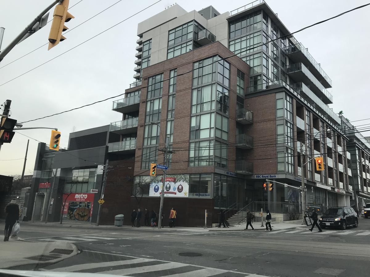 Luxure Dt Loft-style Toronto