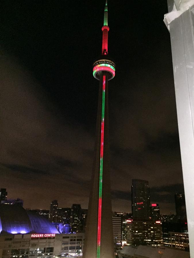 Overlooking Cn Tower, Rogers, Islands Apartment *
