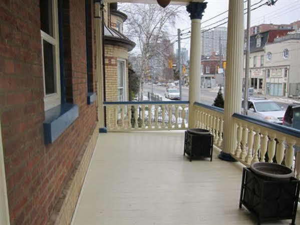 Hostel Toronto Toronto