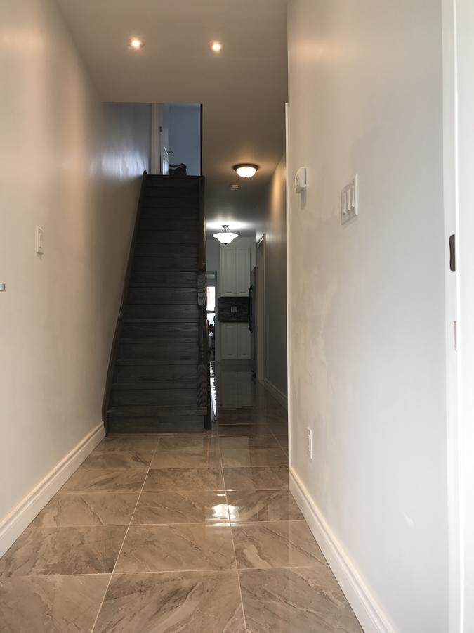 Guest house Sweet Toronto