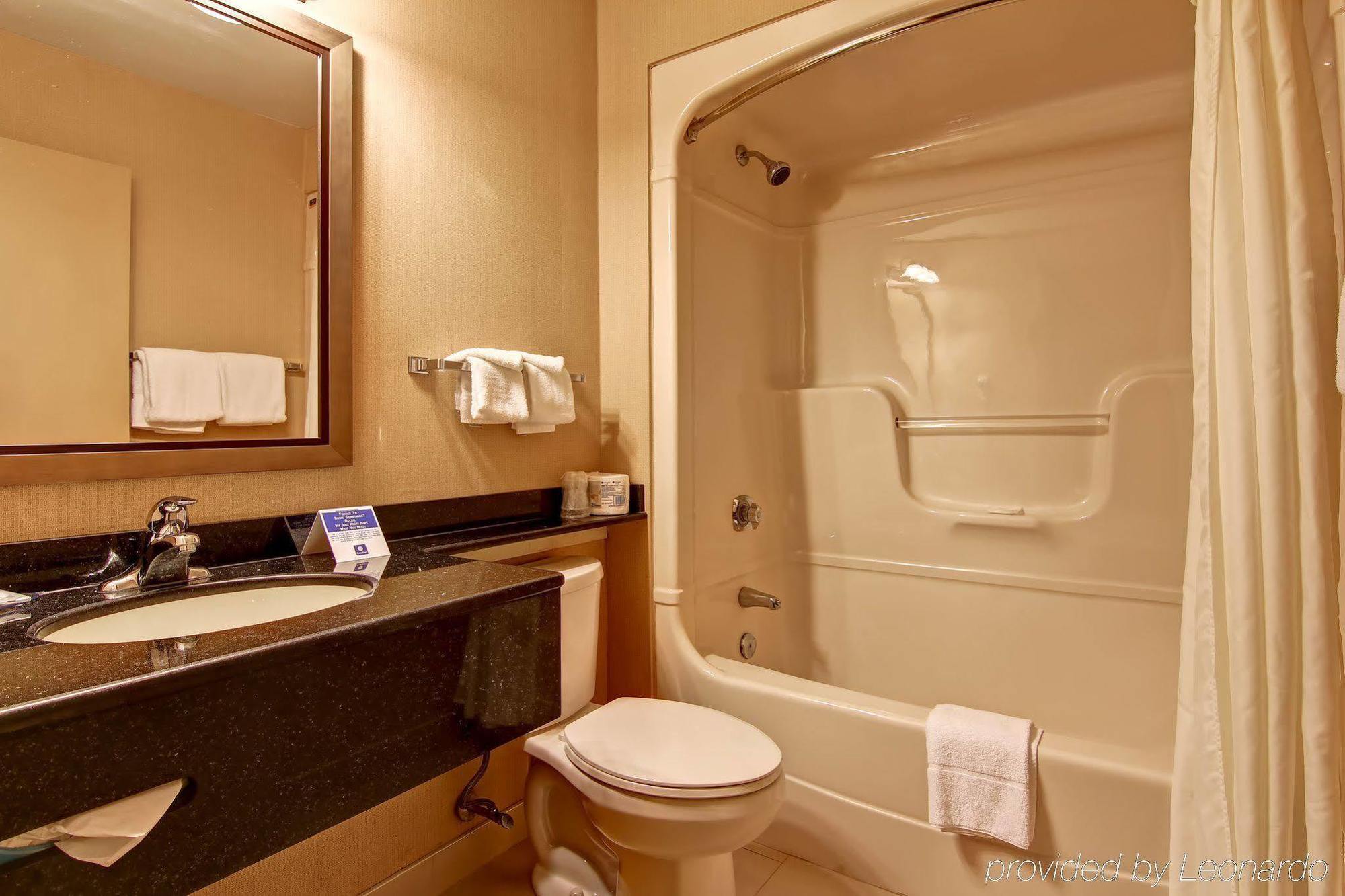 Comfort East Scarborough Hotel 3*