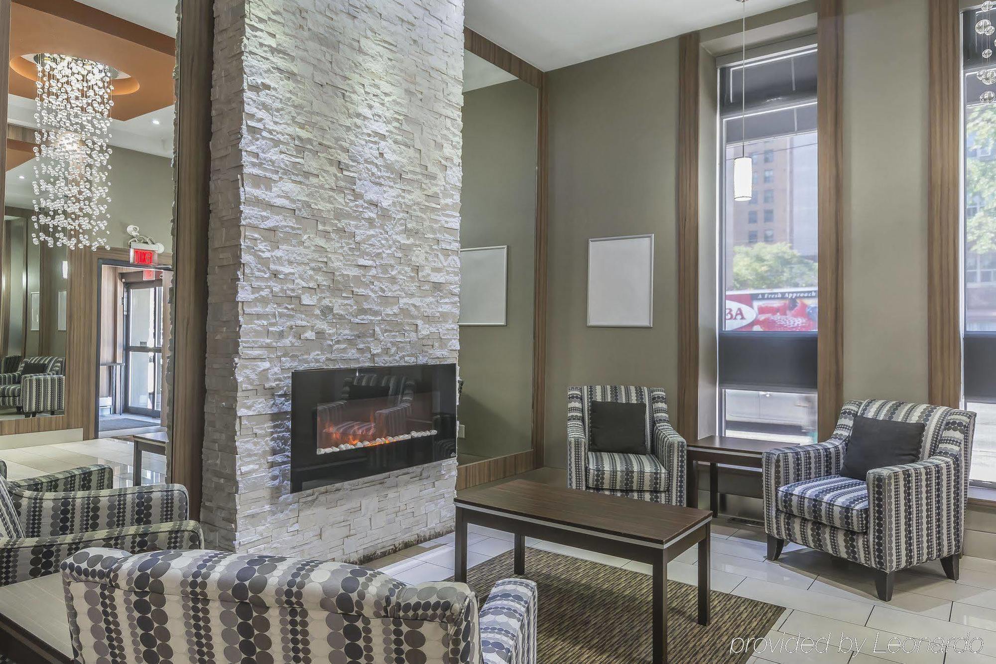 Comfort Centre 3* Toronto
