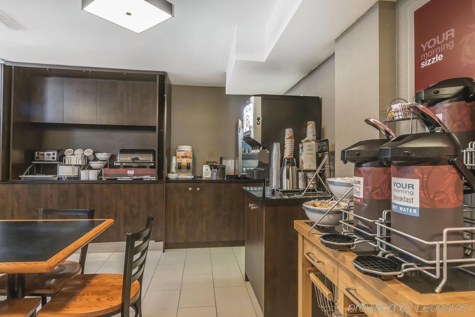 Comfort Centre Hotel 3*