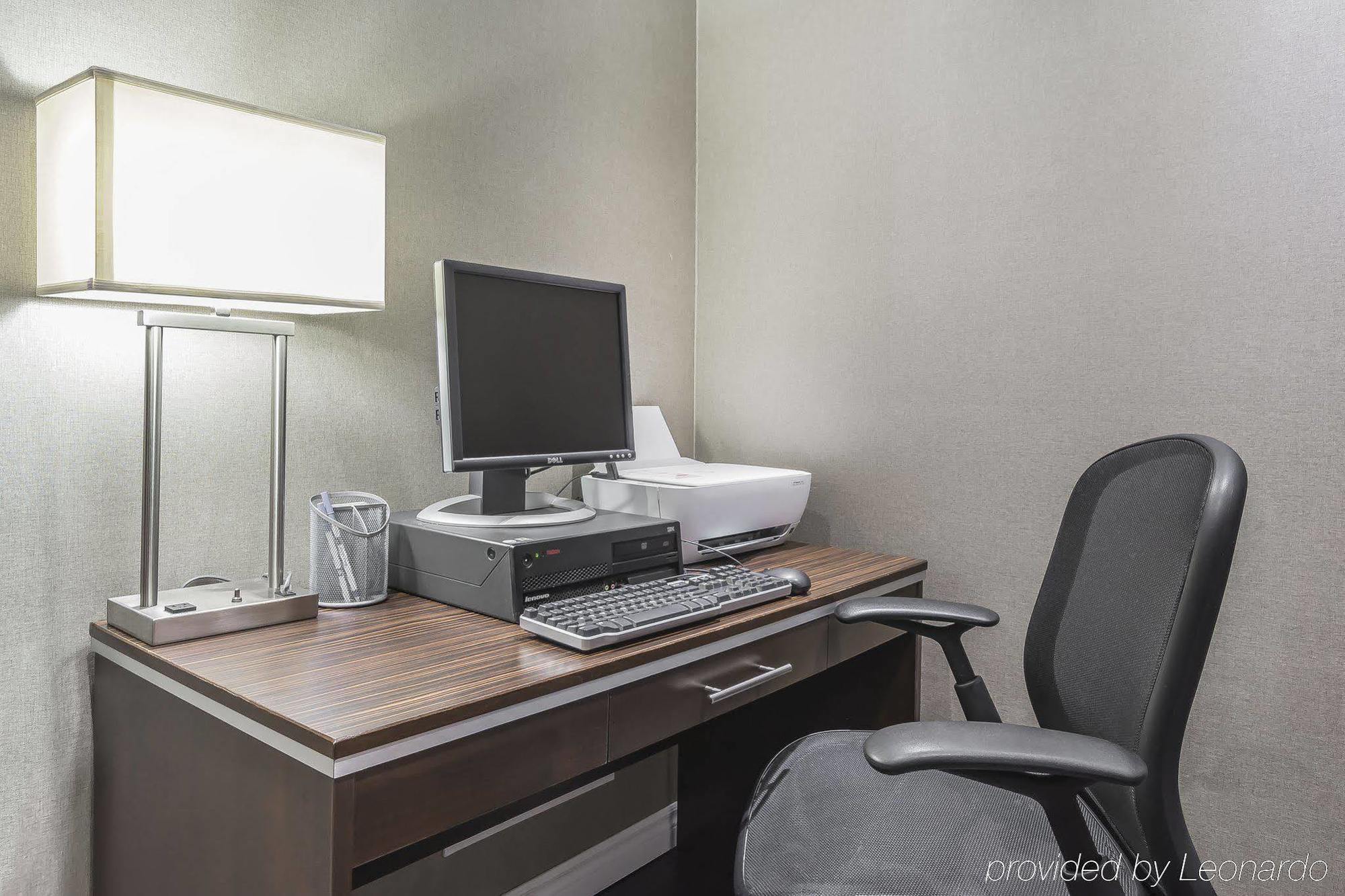Comfort Centre Hotel Toronto