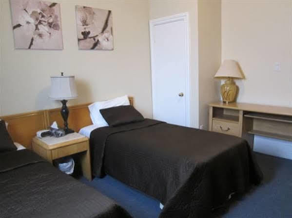 Hotel Hostel Toronto Toronto