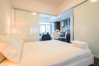 Hotel New One Bedroom Downtown-cn Tower 4*