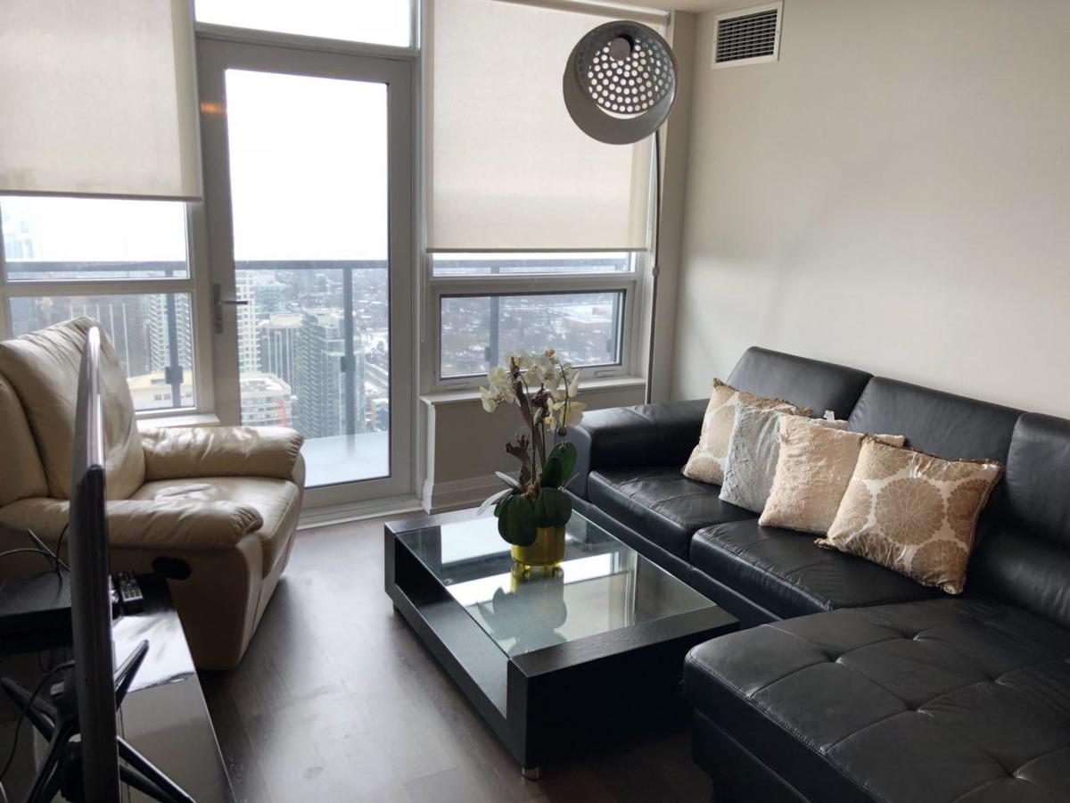 Apartment Kashaneh At Hallmark *