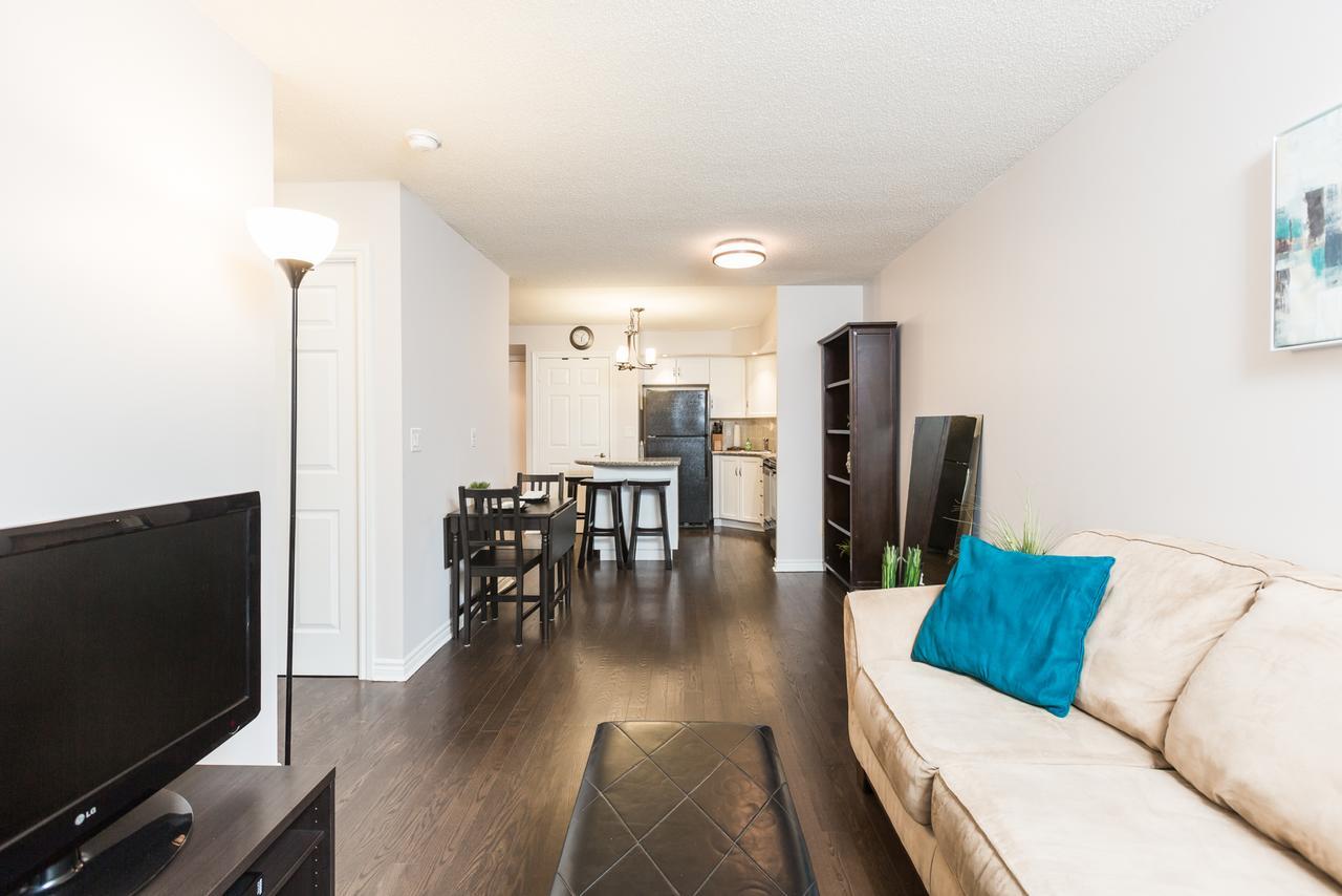 Applewood - 1 Bdrm Wellington West * Toronto