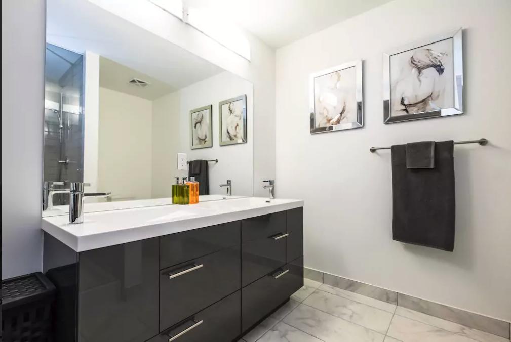 30 Nelson Street Apartment *
