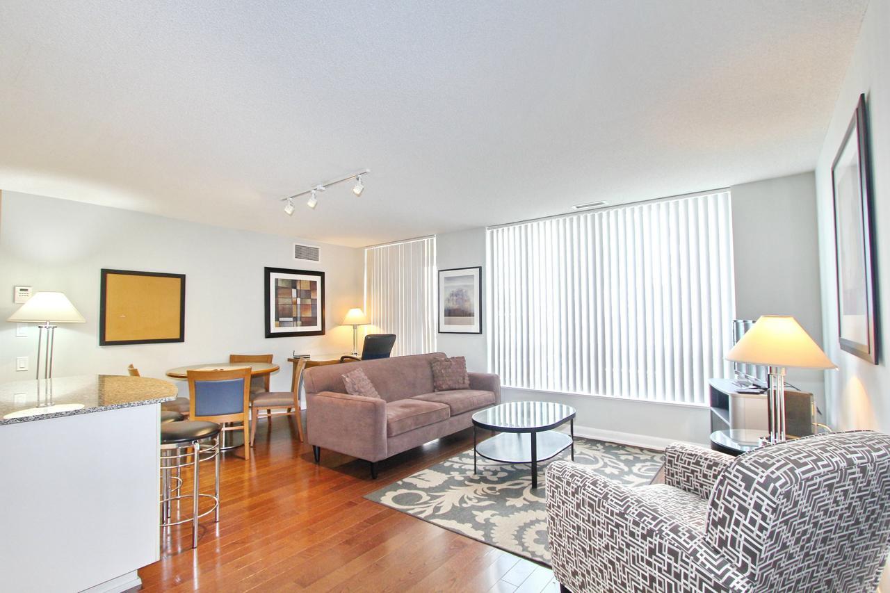 Pelicanstay At Yonge & Sheppard North York Apartment Toronto