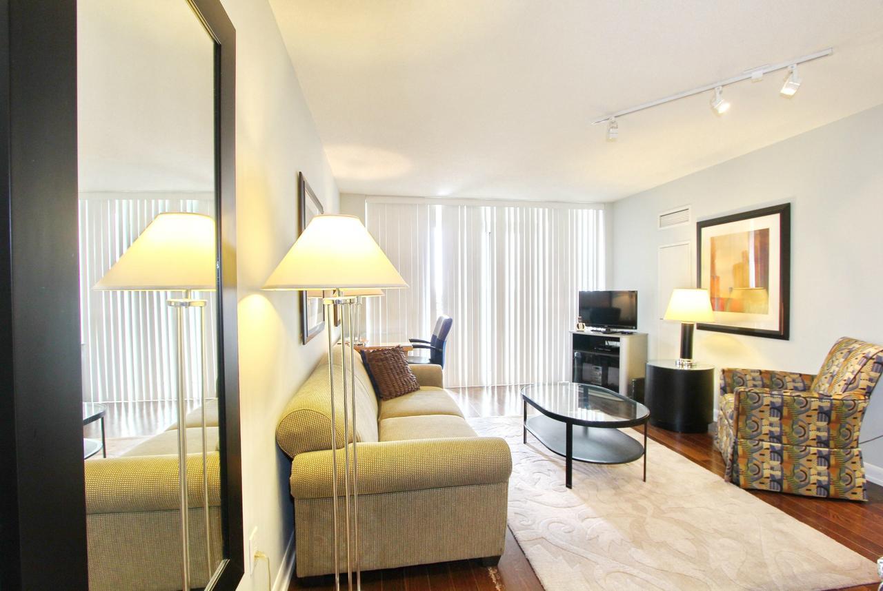 Apartment Pelicanstay At Yonge & Sheppard North York