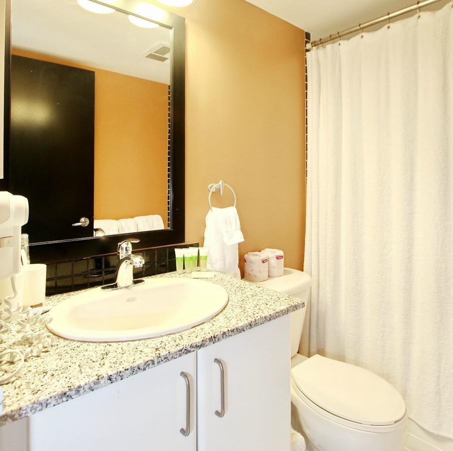 Apartment Pelicanstay At Yonge & Sheppard North York