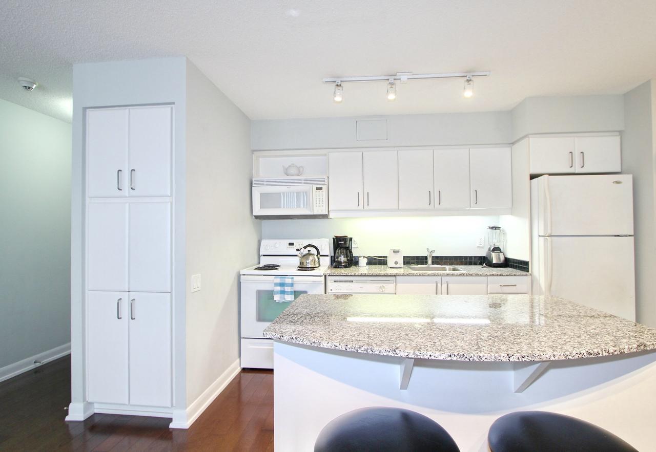 Apartment Pelicanstay At Yonge & Sheppard North York *